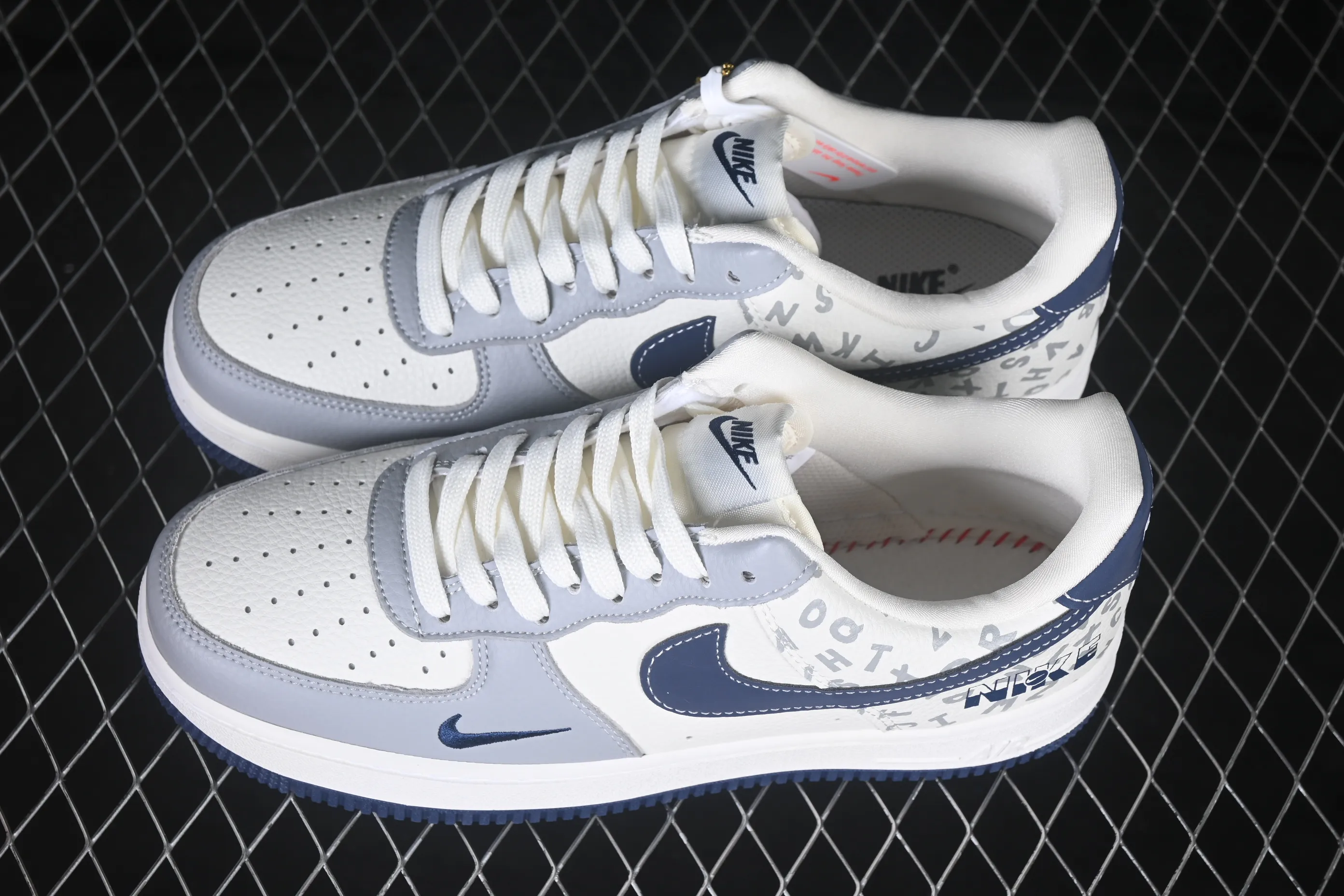 All categories Nk Air Force 1 Air Force series Nk Air Force 1 Low Air Force low-top Nike Air Force 1'07 Low joint model Air Force 1 low-top casual sneakers WY0655-115